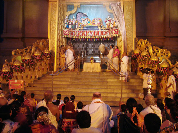 sri vaikuntha ekadashi iskcon bangalore
